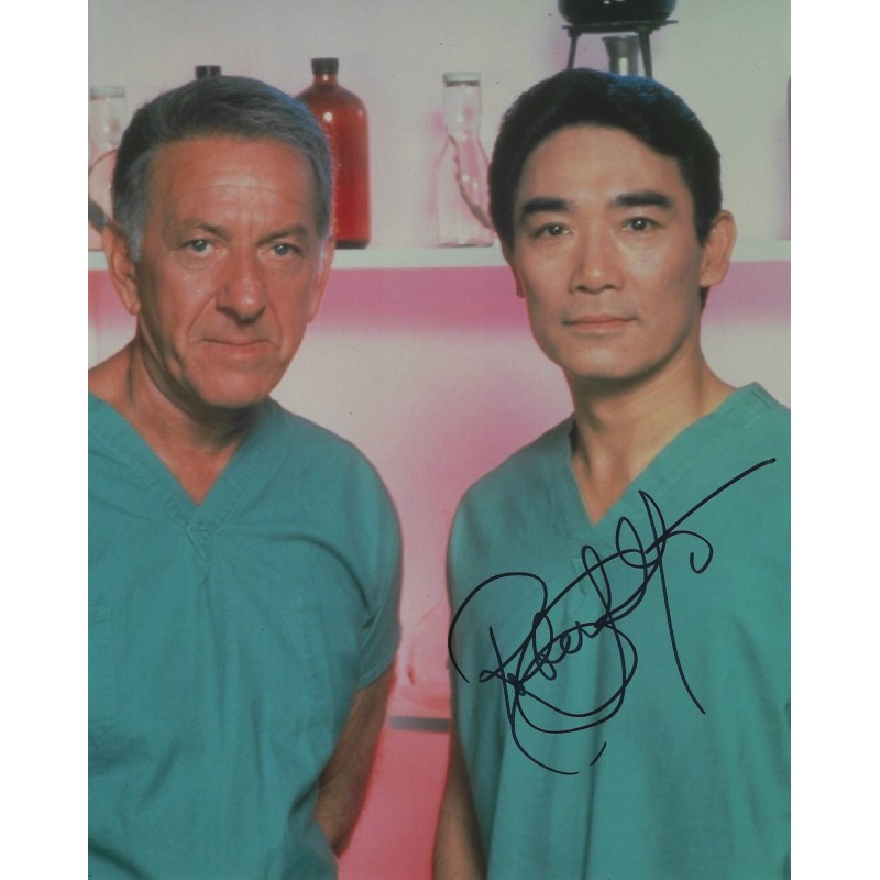 Robert ITO autograph