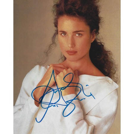 Andie MACDOWELL autograph