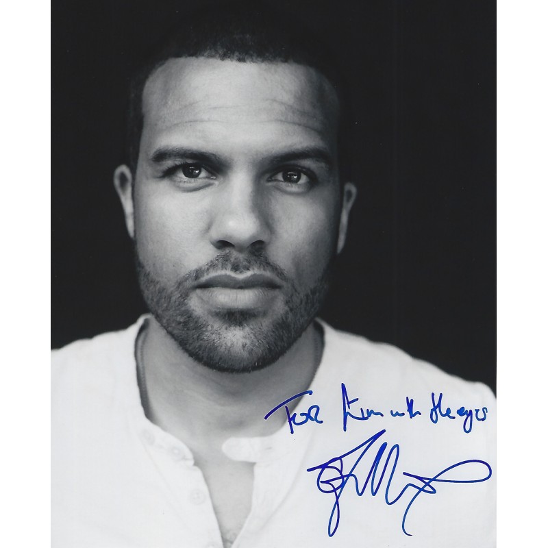 O.T. FAGBENLE autograph