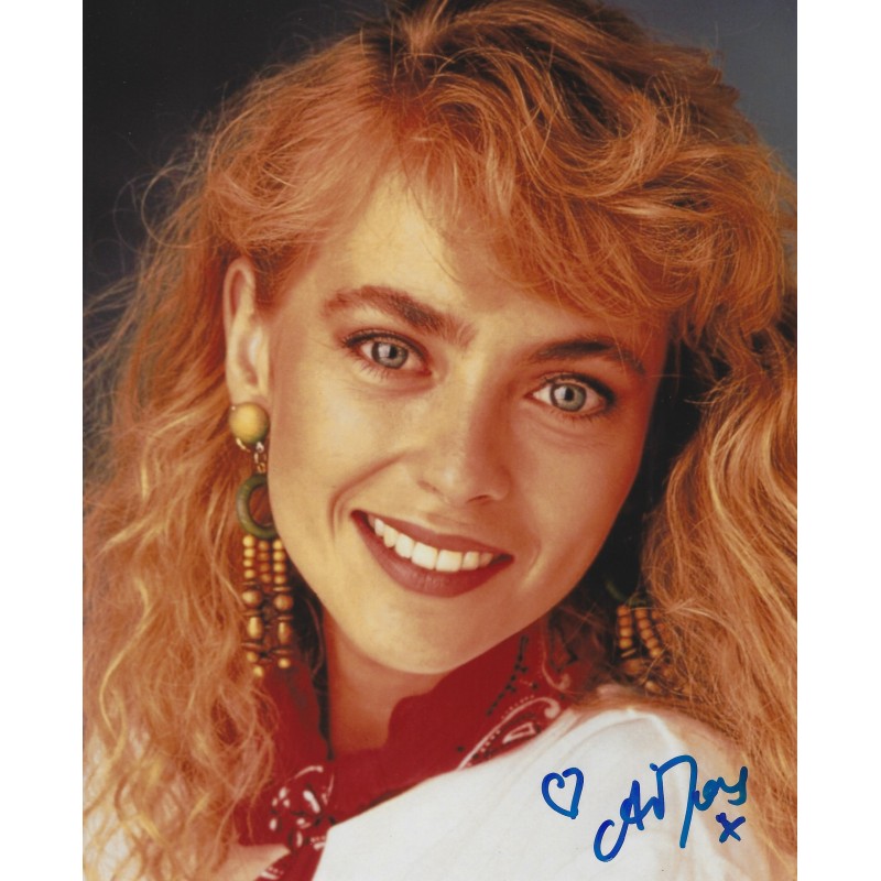 Annie JONES autograph